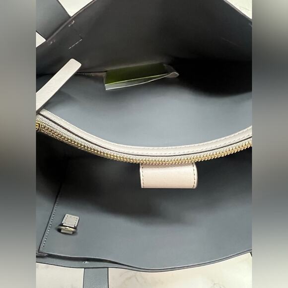 Kate Spade Putnam Drive Purse - Picture 14 of 16